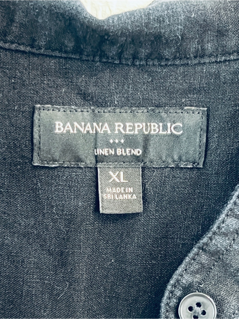 Banana Republic Black Linen Button-Up Shirt - Picture 3 of 7